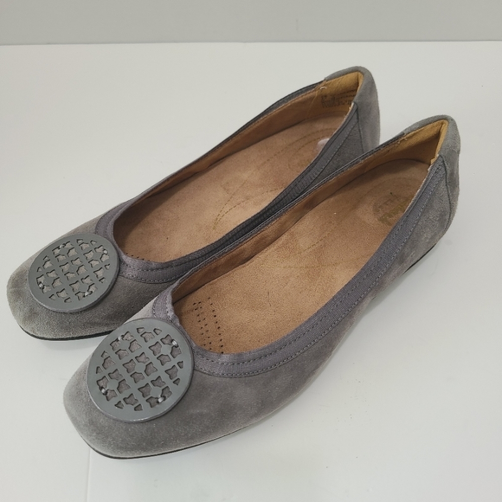 Clarks Candra Blush‎ Grey Suede Flat Size 7 - Picture 3 of 6